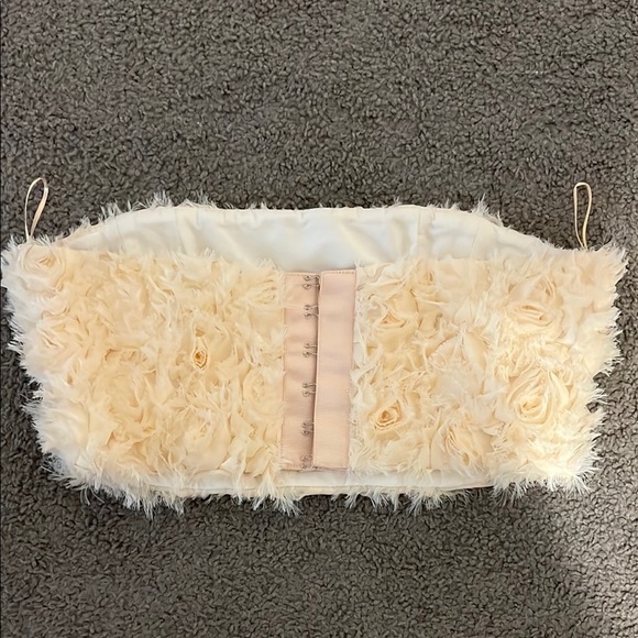 Zara Floral Cream Two-Piece Set - Picture 7 of 7